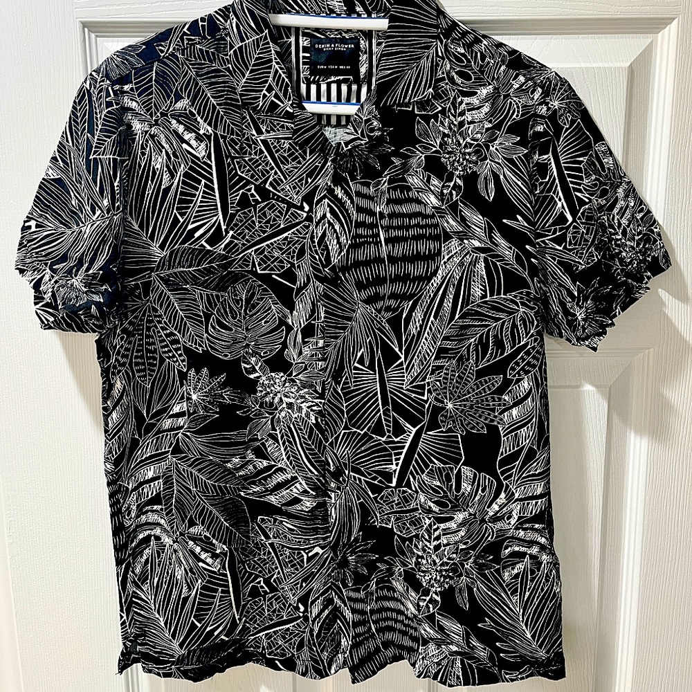 Men’s Denim & Flower Button Down
